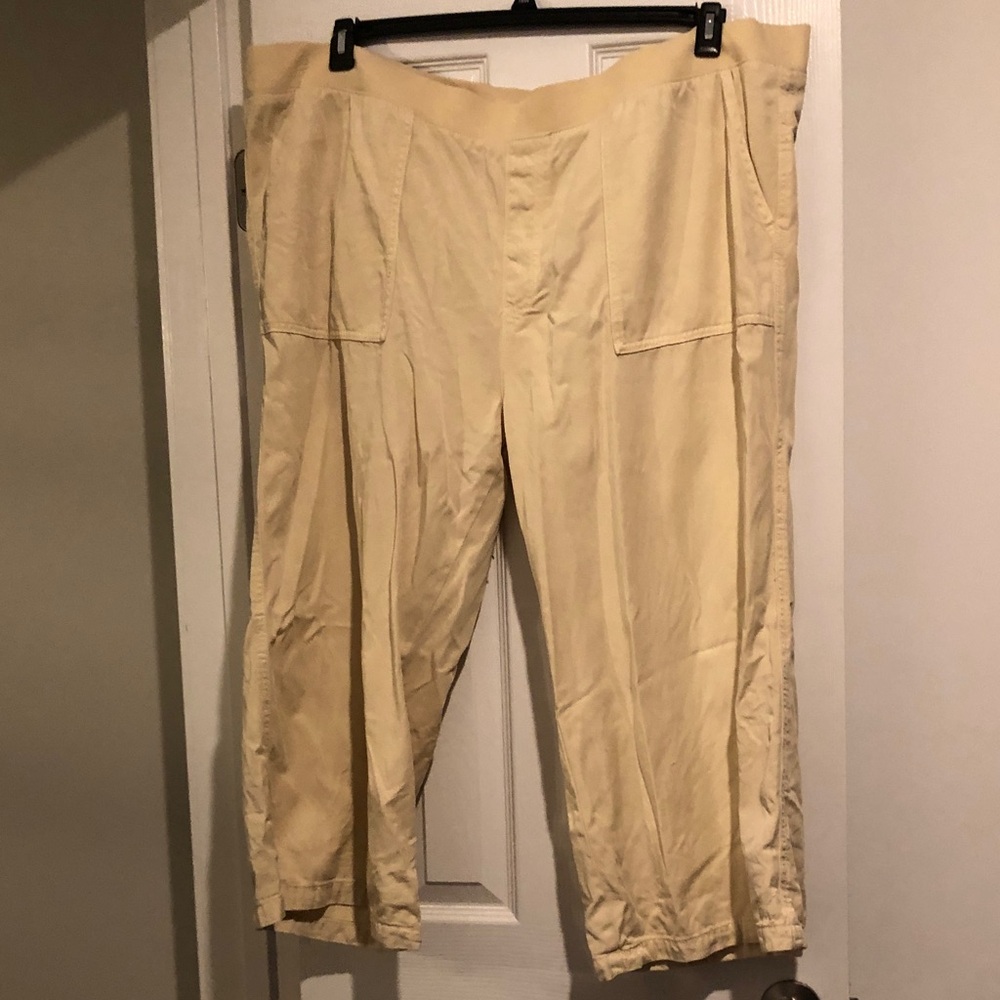 St. John's Bay Beige Wide Leg Pants